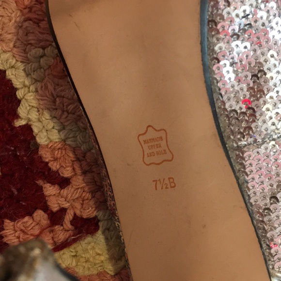 Caparos Heels - Picture 6 of 6